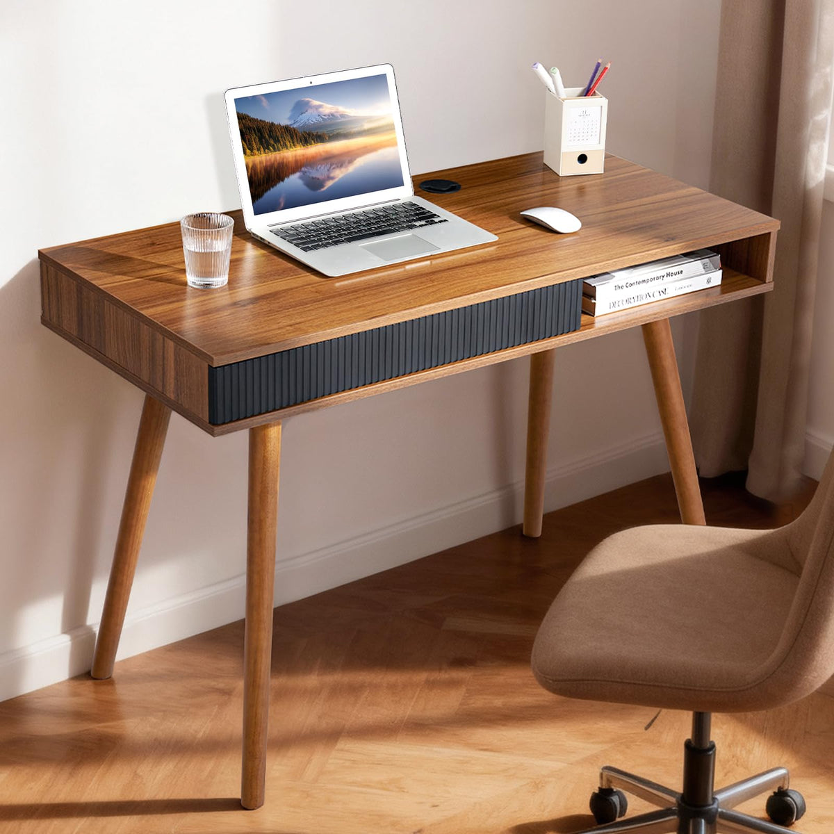 Walnut Wood Desk with Drawer U4338
